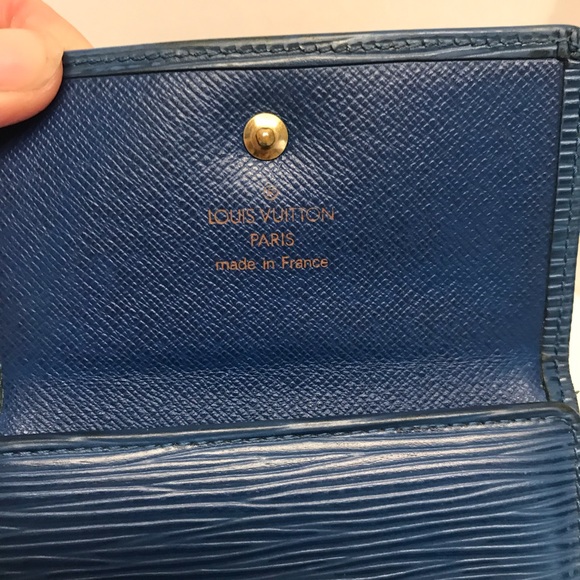 Louis Vuitton Epi Leather Mini Snap Wallet - Picture 8 of 11